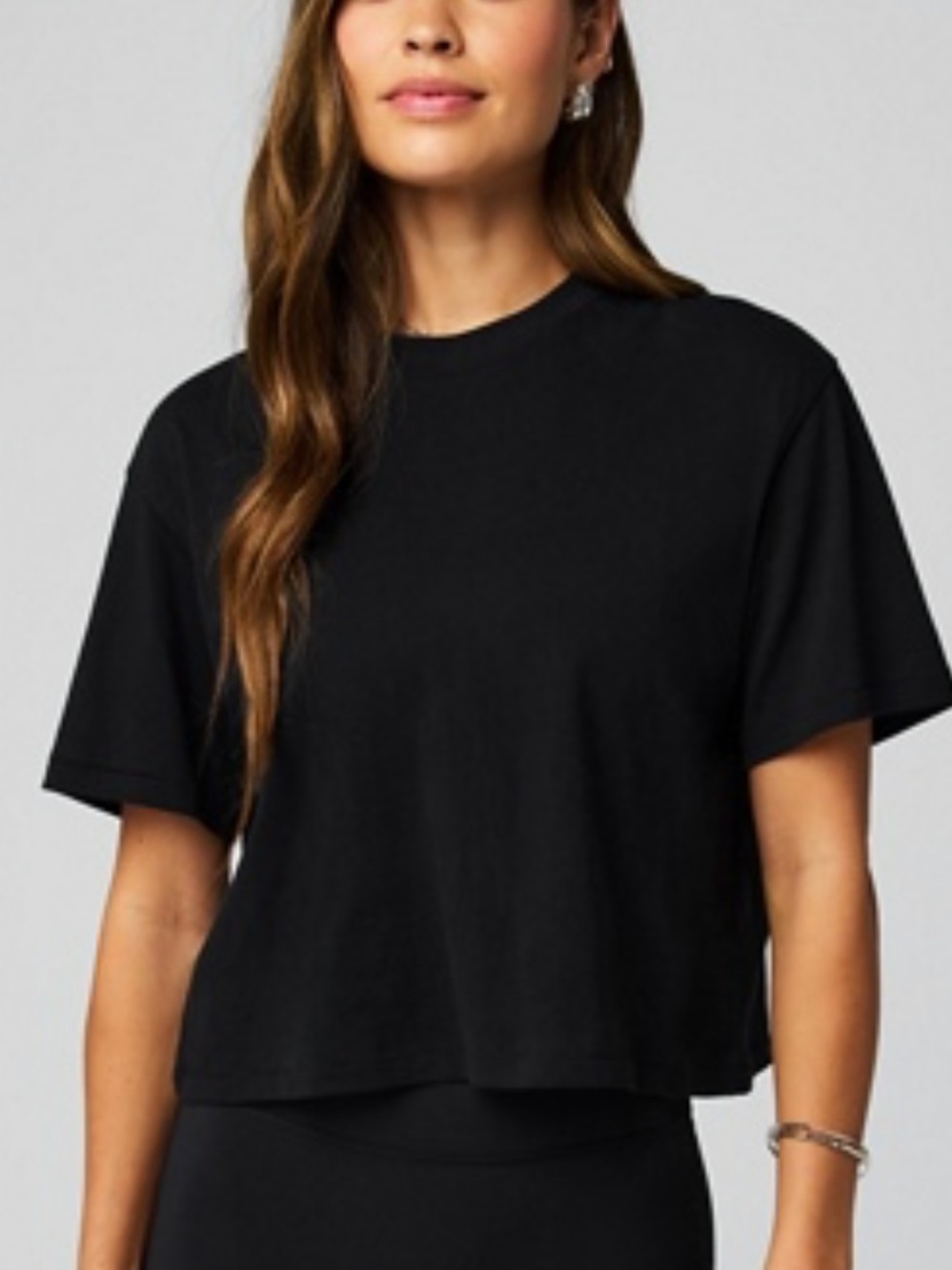 Fabletics Classic Black Women's Short Sleeve Crewneck Top